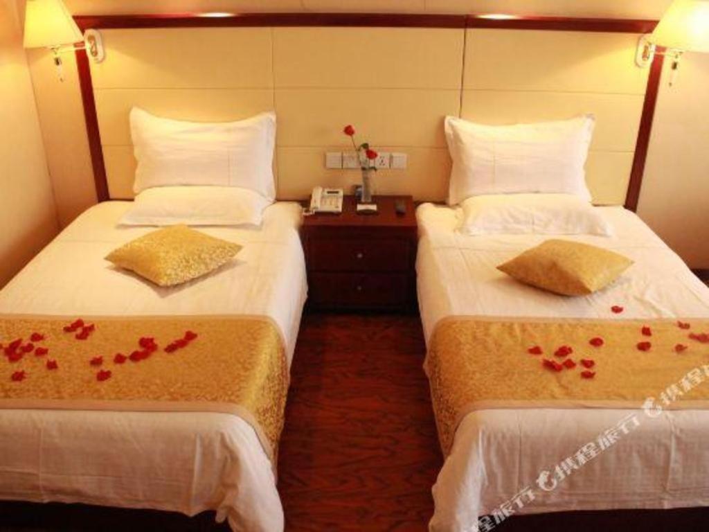 Greentree Inn Taiyuan Pingyang Road Business Hotel Екстер'єр фото